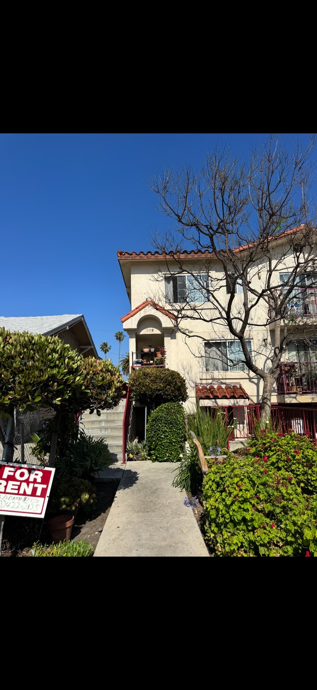 property at 522 Serrano Ave