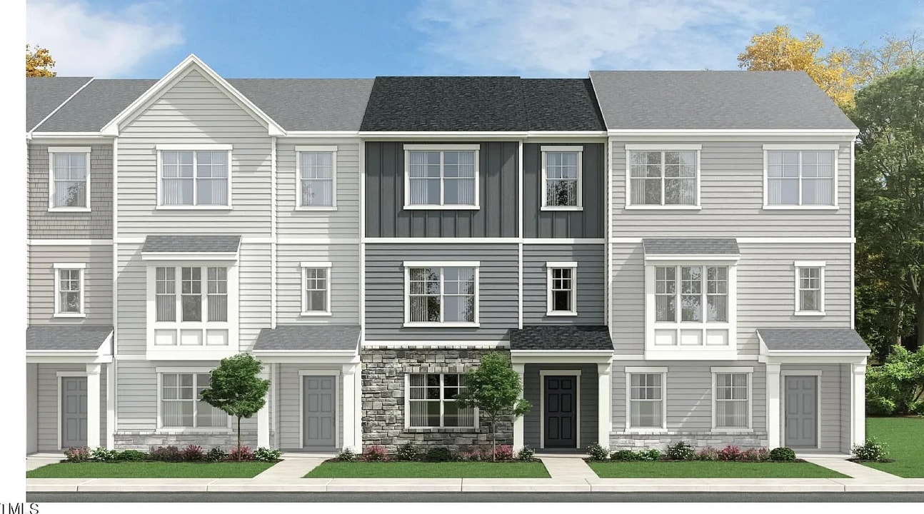 103 Nahunta Dr in Apex, NC - Foto de edificio