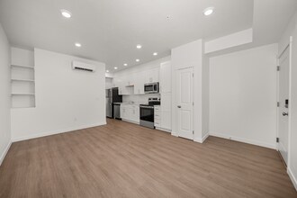 19010 E Alki Ave in Spokane Valley, WA - Building Photo - Building Photo