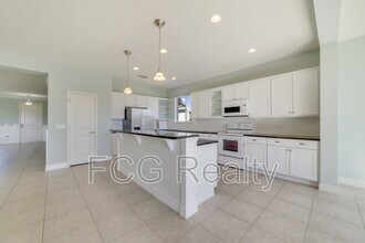 11701 Verrazano Dr in Orlando, FL - Building Photo - Building Photo