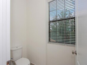 10070 Eagle Creek Center Blvd in Orlando, FL - Building Photo - Building Photo