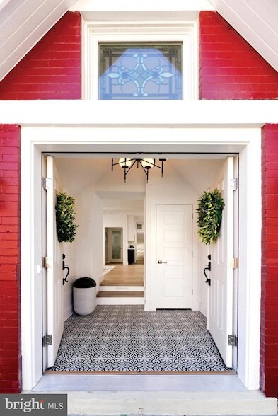 1015 D St NE in Washington, DC - Foto de edificio - Building Photo