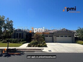 680 Monte Verde Ln in Brentwood, CA - Building Photo