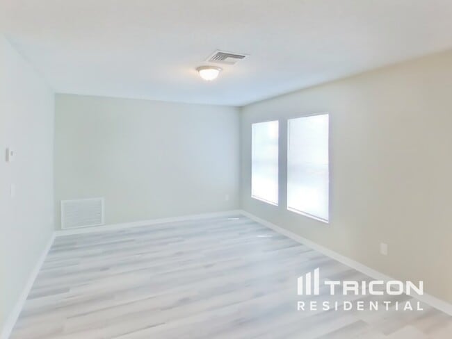 1344 Piper Rd in Spring Hill, FL - Building Photo - Building Photo