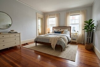 19 Rowe St in Newton, MA - Building Photo - Building Photo