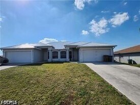 522 SE 6th Pl in Cape Coral, FL - Building Photo
