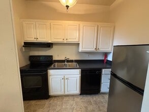 946 Magnolia St in Macon, GA - Building Photo - Building Photo