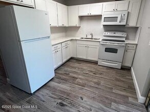 357 Keen Terrace in Sebastian, FL - Building Photo - Building Photo