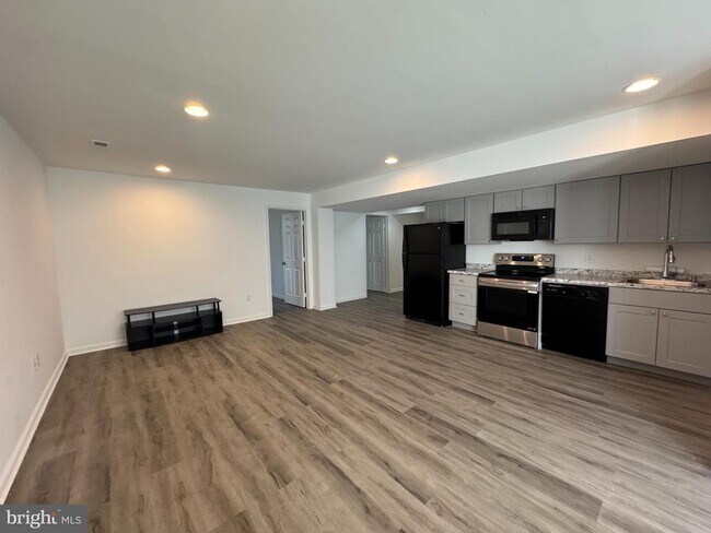 4123 Brookside Oaks in Owings Mills, MD - Building Photo - Building Photo