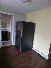 21 Watts St, Unit 3rd Floor in Malden, MA - Building Photo - Building Photo