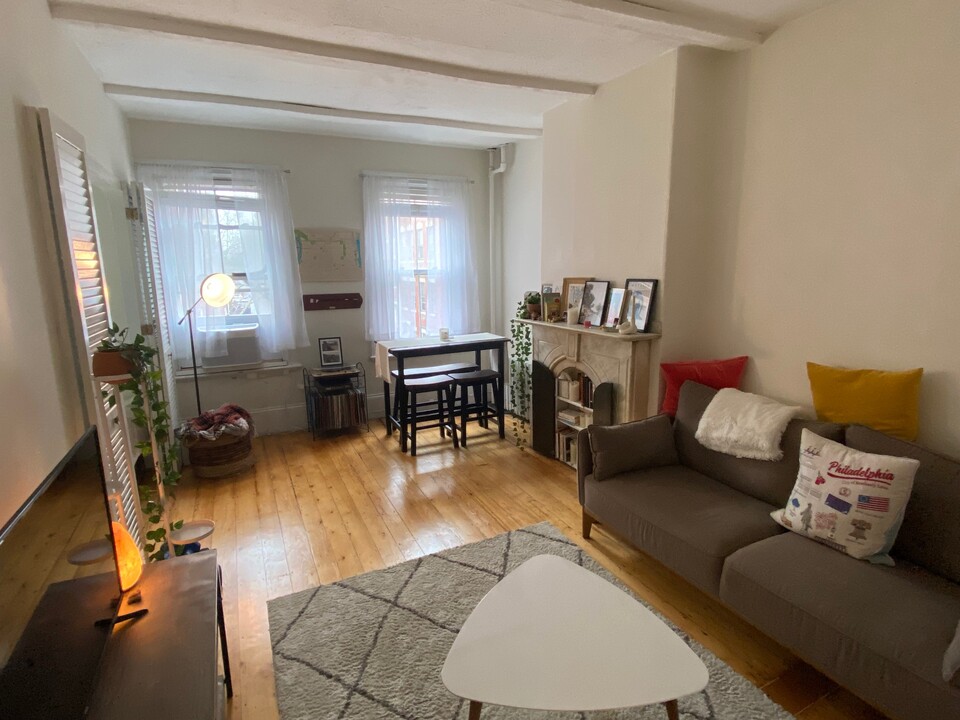 30 Irving St, Unit 2 in Boston, MA - Foto de edificio