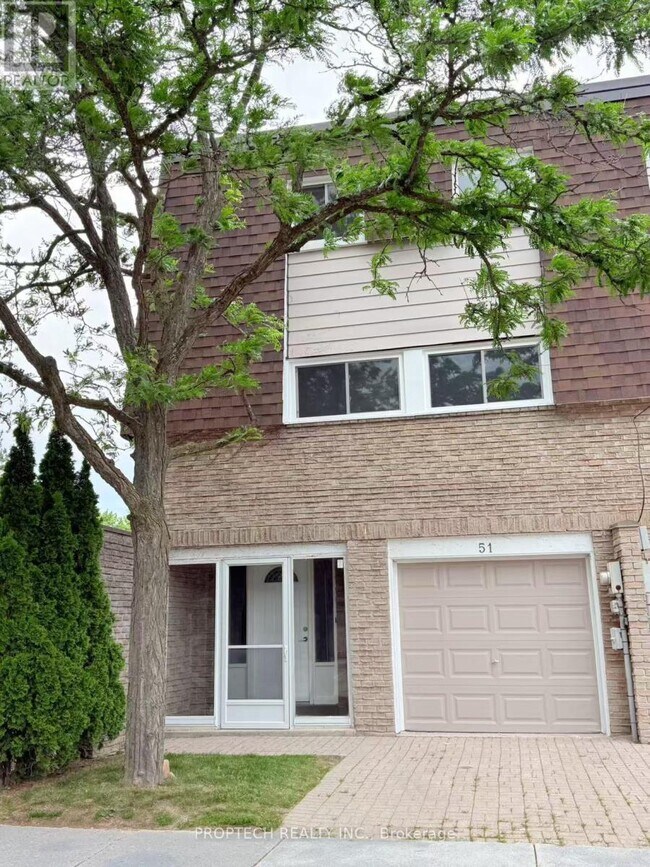 653-653 Village Pkwy in Markham, ON - Building Photo - Building Photo