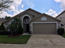 5357 Florence Harbor Dr in Orlando, FL - Building Photo
