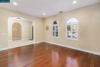 2240 Britannia Dr in San Ramon, CA - Building Photo - Building Photo