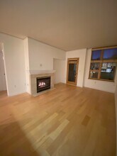 1132 SW 19th Ave, Unit 609 in Portland, OR - Foto de edificio - Building Photo