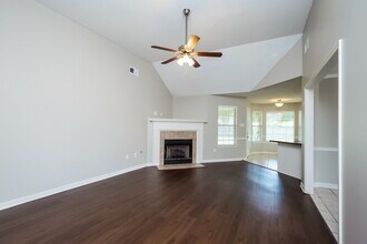5726 Sparrow Run in Olive Branch, MS - Building Photo - Building Photo