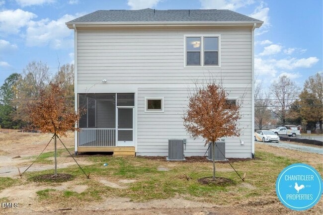 2300 Broad St in Durham, NC - Building Photo - Building Photo