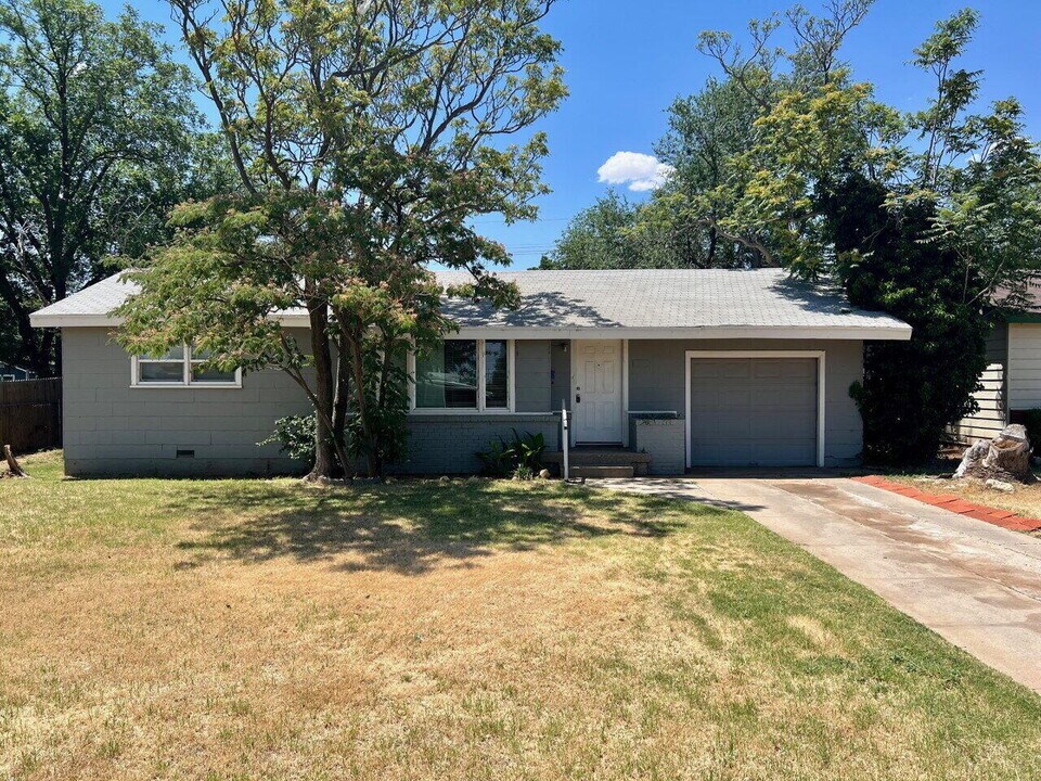 4509 36th St in Lubbock, TX - Building Photo