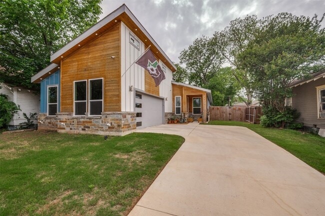 property at 2123 Ramsey Ave