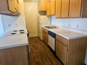 51 Cedar Creek Ct in Van Buren, AR - Building Photo - Building Photo
