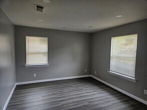 918 Lindy Ct in Irving, TX - Building Photo - Building Photo
