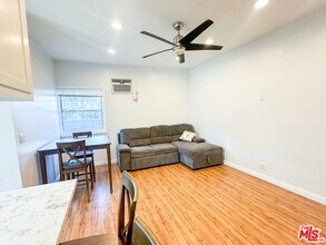 1413 Paloma St in Pasadena, CA - Building Photo - Building Photo