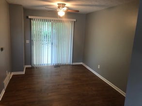 2 Hapgood Hill in Huntington, WV - Building Photo - Building Photo