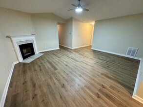 200 Country Meadows Ct in Jenkinsburg, GA - Building Photo - Building Photo