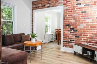 15 Blakely Ave in Dover, NJ - Building Photo - Building Photo