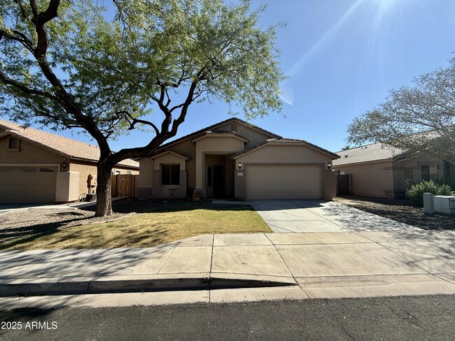 property at 2021 E Caldwell St