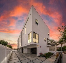109 N Westlake Ave in Los Angeles, CA - Building Photo - Building Photo