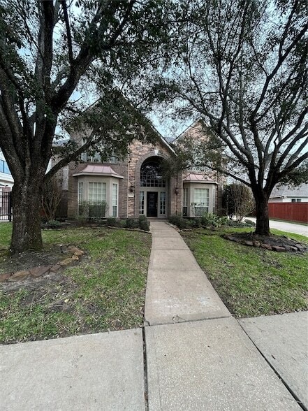 property at 12519 Aliso Bend Ln