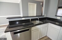 6224 Les Dorson Ln in Alexandria, VA - Building Photo - Building Photo