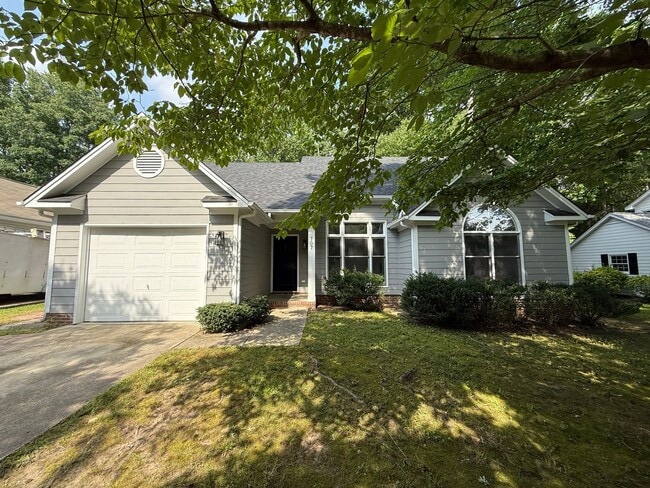 707 Clay Hill Dr