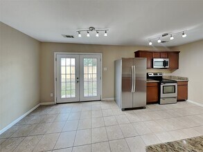 11830 Rolling Stream Dr in Tomball, TX - Building Photo - Building Photo