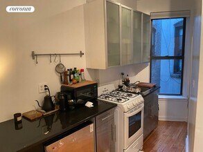 131 W 116th St in New York, NY - Building Photo - Building Photo