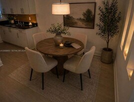 8080 Tatum Waterway Dr in Miami Beach, FL - Building Photo