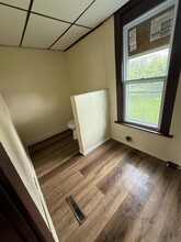 24 N Central Ave in Utica, OH - Building Photo - Building Photo