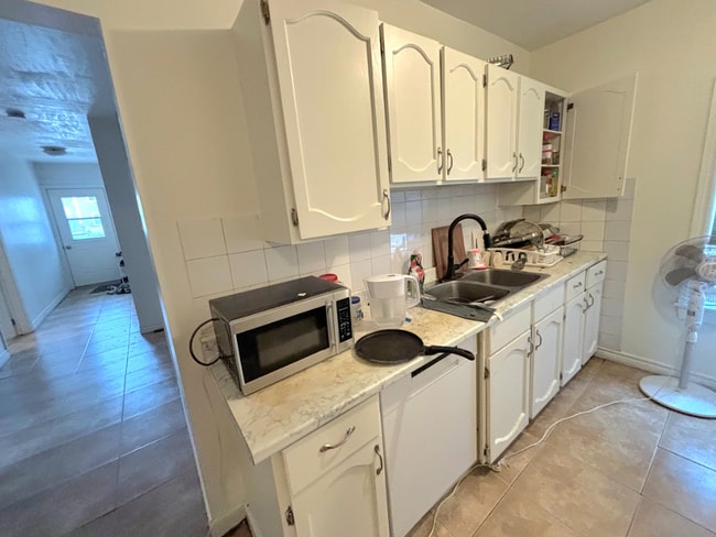 property at 329 Victoria St