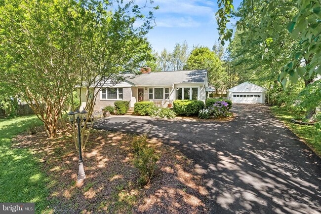 property at 521 S. Nursery Ave.