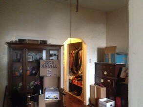 Mixed Use Multi-FAM in Brooklyn, NY - Building Photo - Building Photo