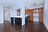 14115 Moorpark St, Unit 105 in Sherman Oaks, CA - Building Photo - Building Photo