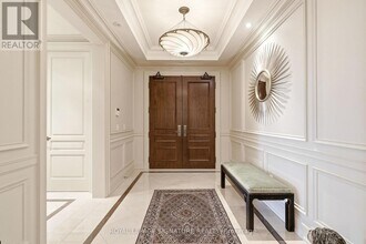 111 Forsythe St in Oakville, ON - Building Photo - Building Photo