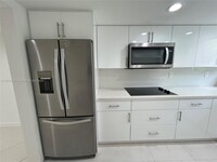 1916 SW 17th Ave, Unit 38 in Miami, FL - Building Photo - Building Photo