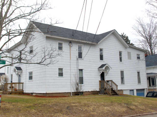 26 Sergeant St in Sodus, NY - Building Photo