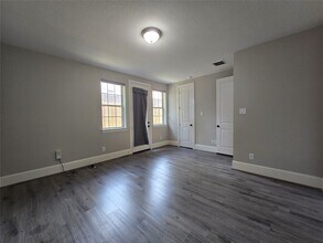 11918 Stirling Row Ln in Houston, TX - Building Photo - Building Photo