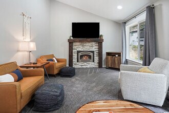 2 Killdeer Ln in Bend, OR - Building Photo - Building Photo