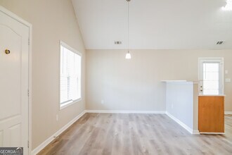 4976 Wolfcreek View in College Park, GA - Building Photo - Building Photo
