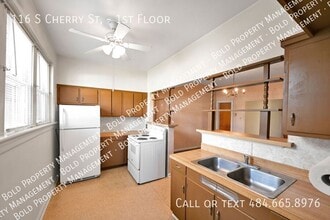 116 S Cherry St in Myerstown, PA - Building Photo - Building Photo
