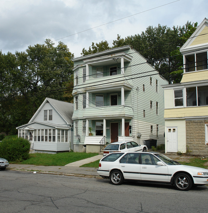 843 Cutler St in Schenectady, NY - Foto de edificio